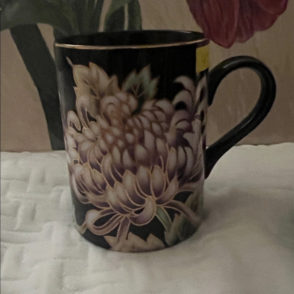 Fitz and Floyd Fine Porcelain mug.